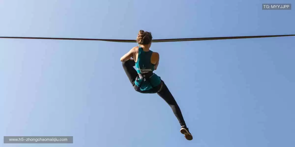 ⚡️ 实时比分,掌握赛事脉搏!